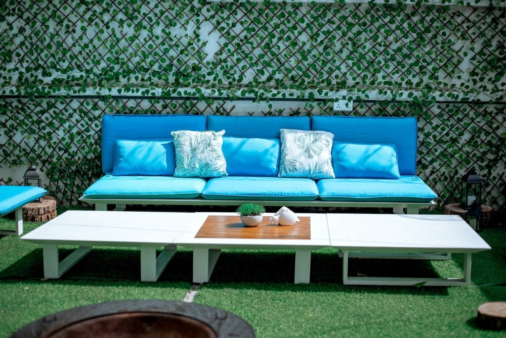 Complete Guide to Choosing the Best Garden Furniture Pieces - Beales department store