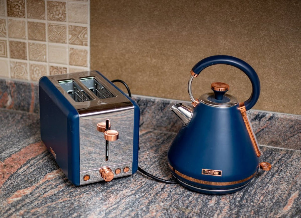 Elevate Your Morning Ritual: Discover the Ideal Kettle and Toaster Set with Our Expert Guide - Beales department store