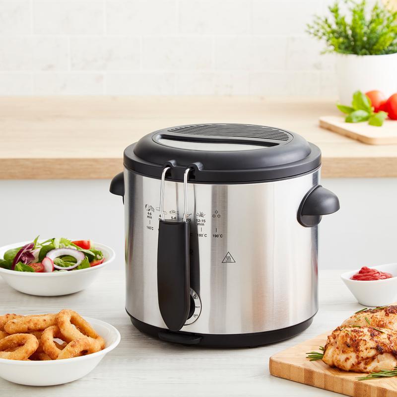 T17070 Tower 1.5L 1000W Deep Fat Fryer Stainless Steel - Beales department store