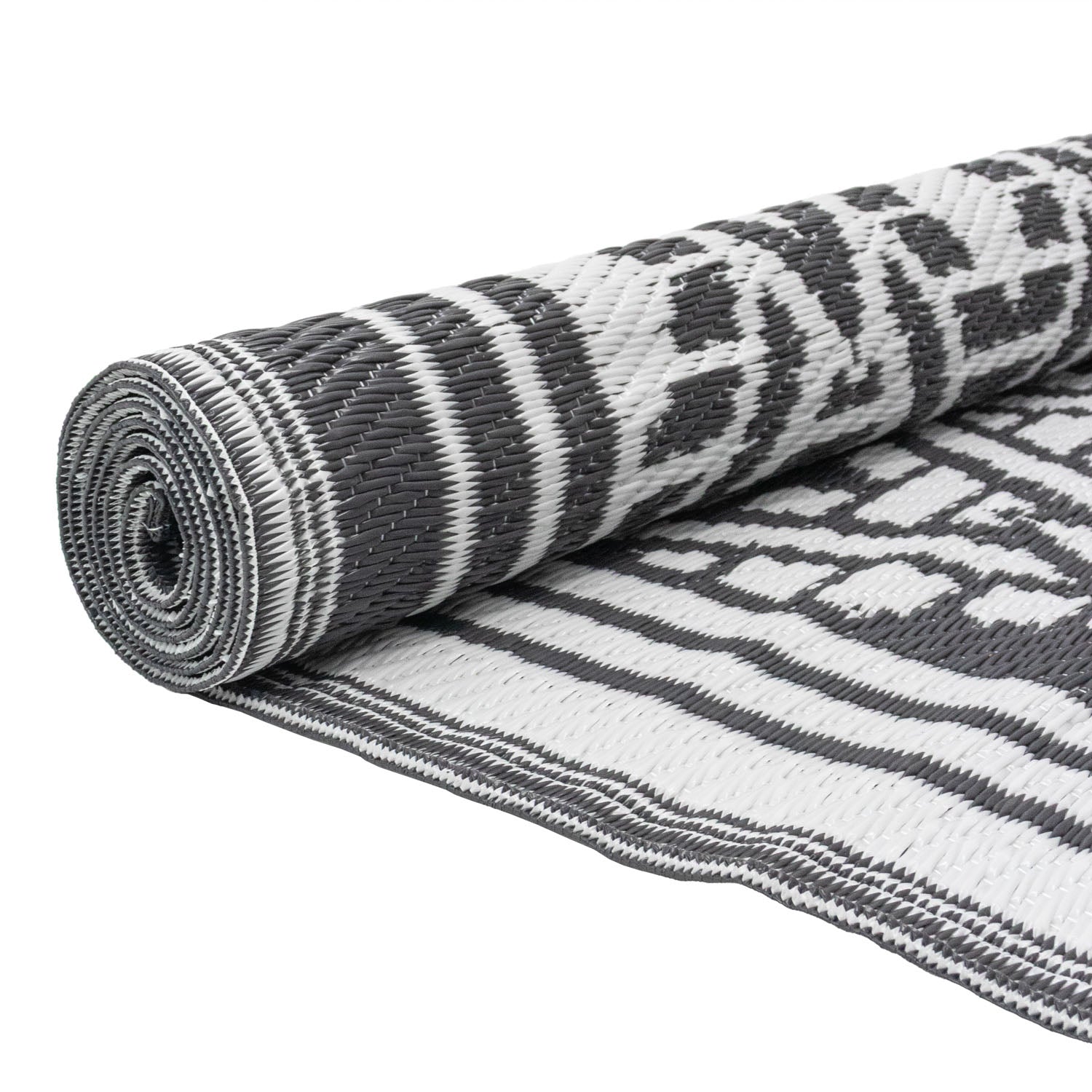 Lightweight Reversible Mono Small Geometric Pattern Outdoor Rug