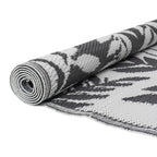 Lightweight Reversible Small Grey Leaf Pattern Outdoor Rug
