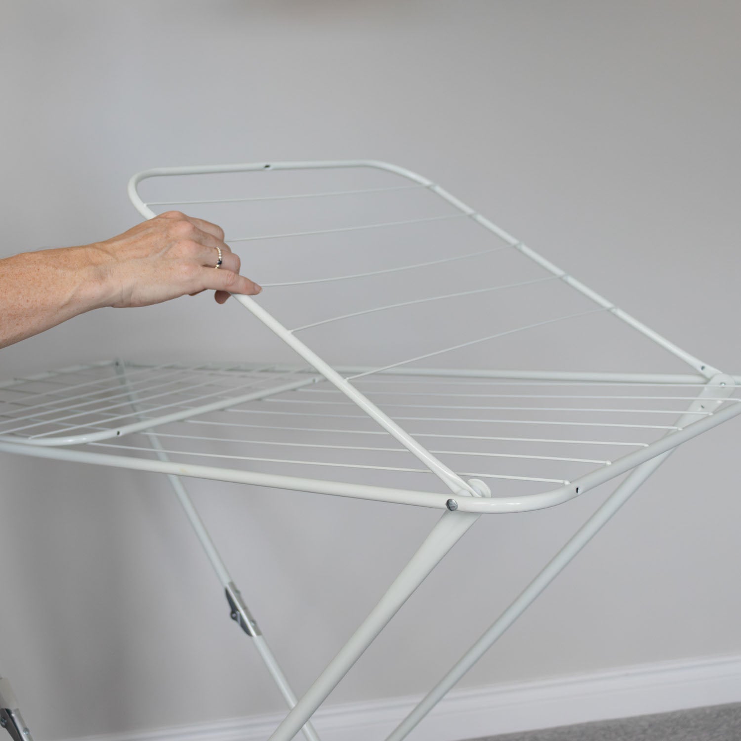 Winged Clothes Airer 18m