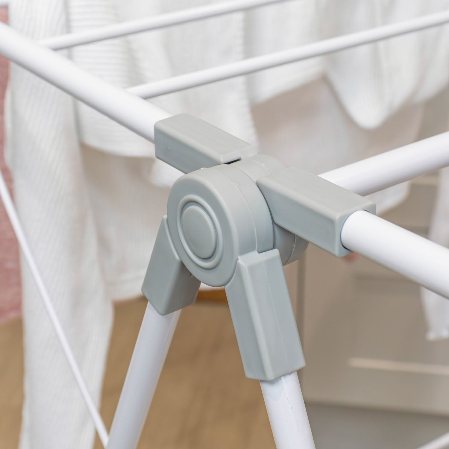 Strong Winged Clothes Drying Airer 12m