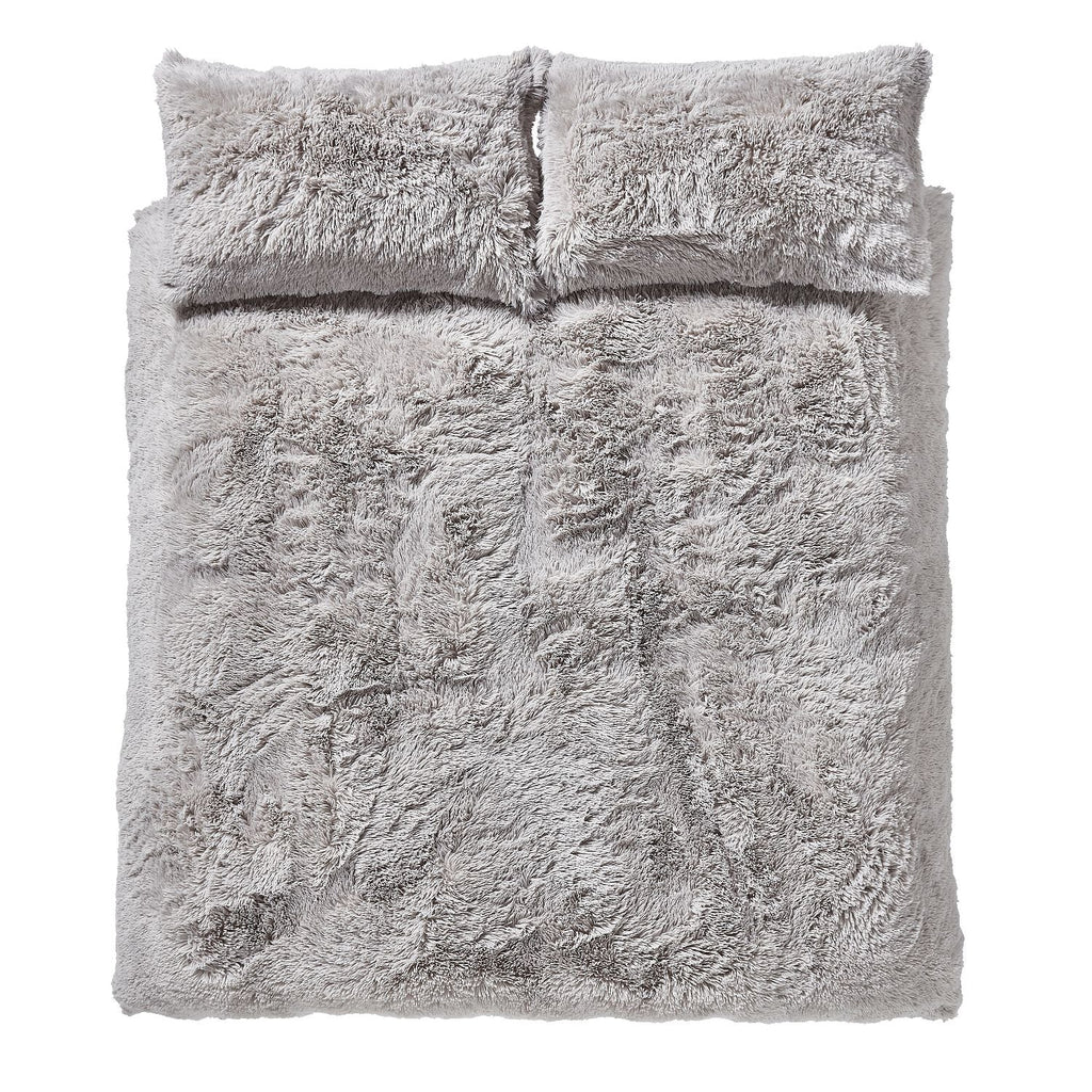Catherine Lansfield Cuddly Deep Pile Silver Faux Fur Duvet Set
