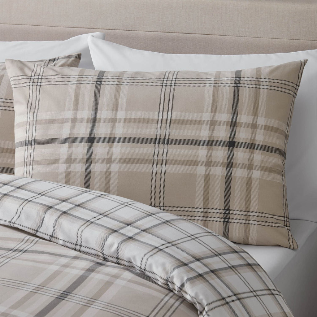 Catherine Lansfield Kelso Natural Check Reversible Duvet Set