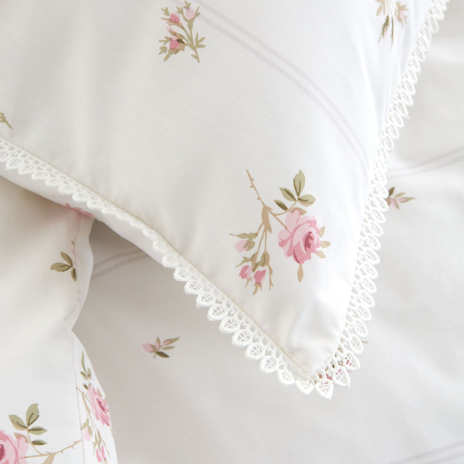 Bianca Vintage Rosebud Lace Cream 200TC Cotton Reversible Duvet Set