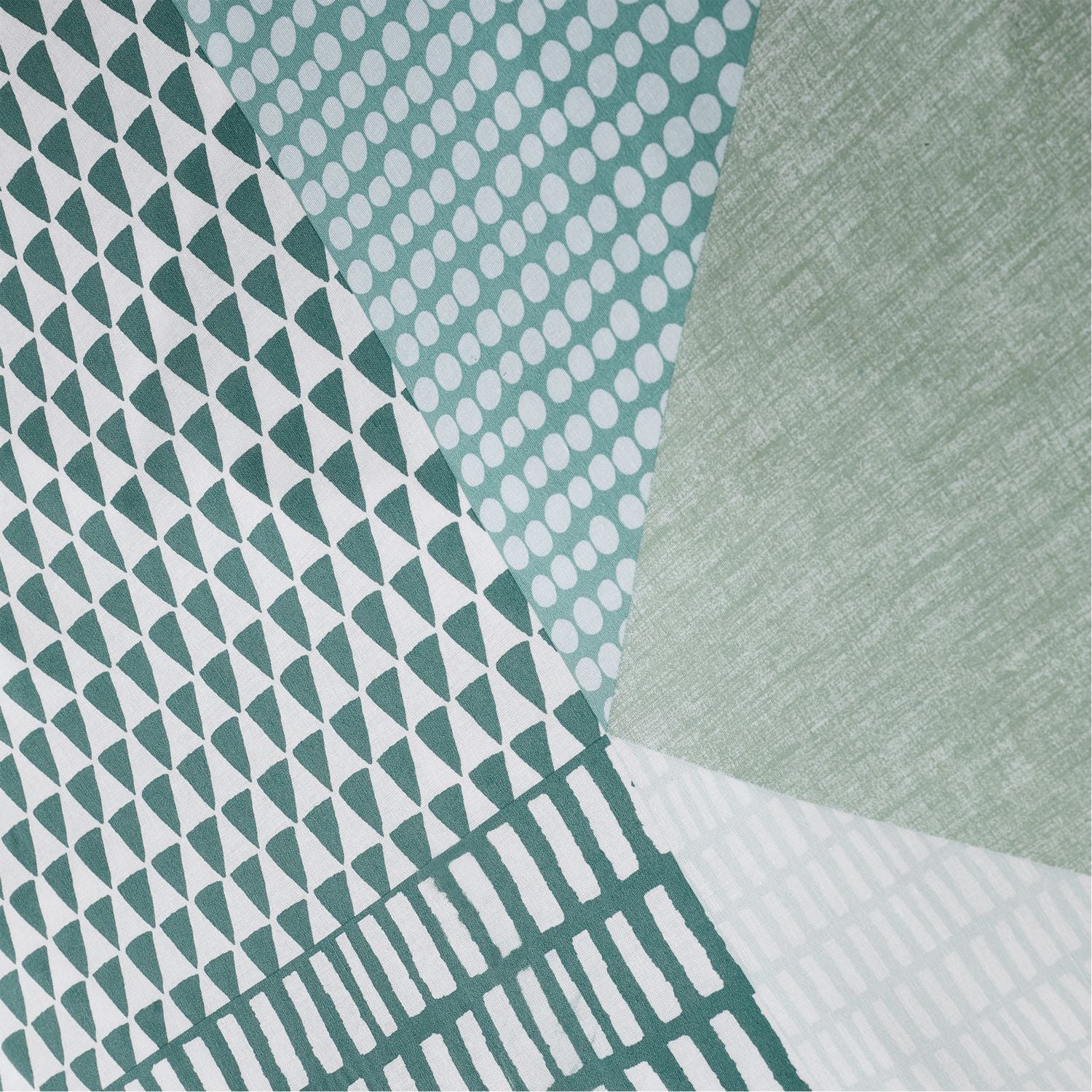 Catherine Lansfield Larsson Green Geo Reversible Duvet Set