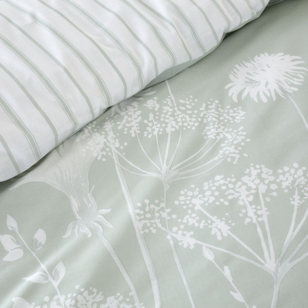 Catherine Lansfield Meadowsweet Green Floral Duvet Set