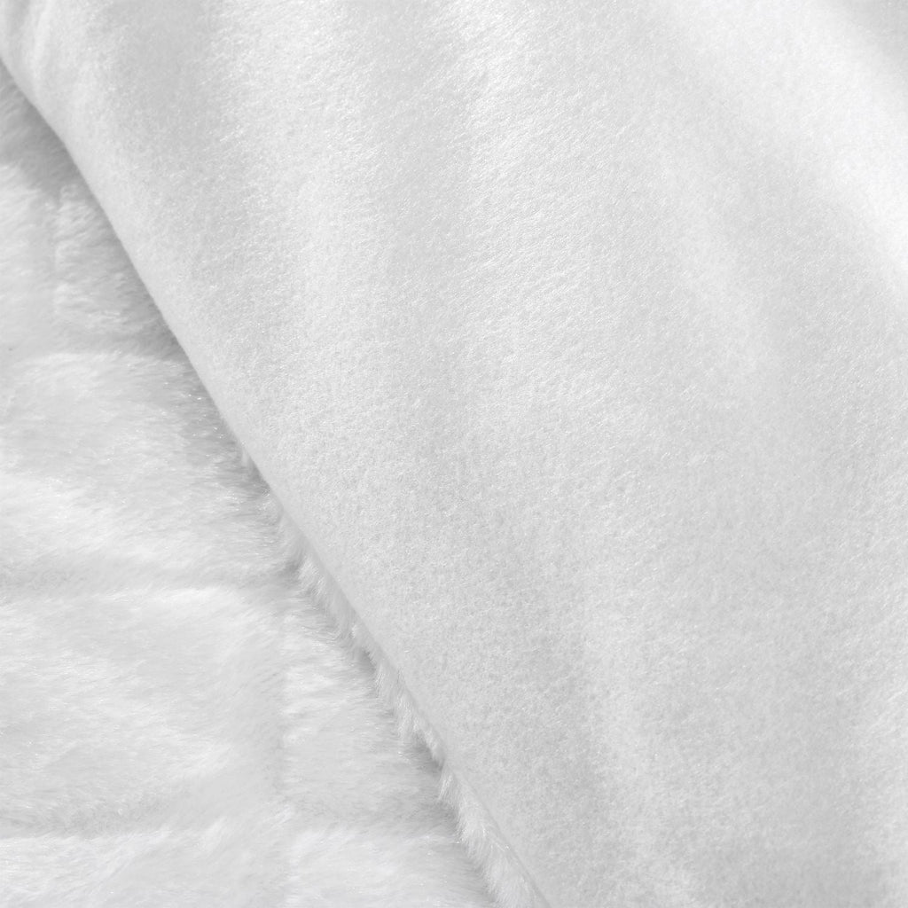 Catherine Lansfield Cosy Diamond White Faux Fur Duvet Set