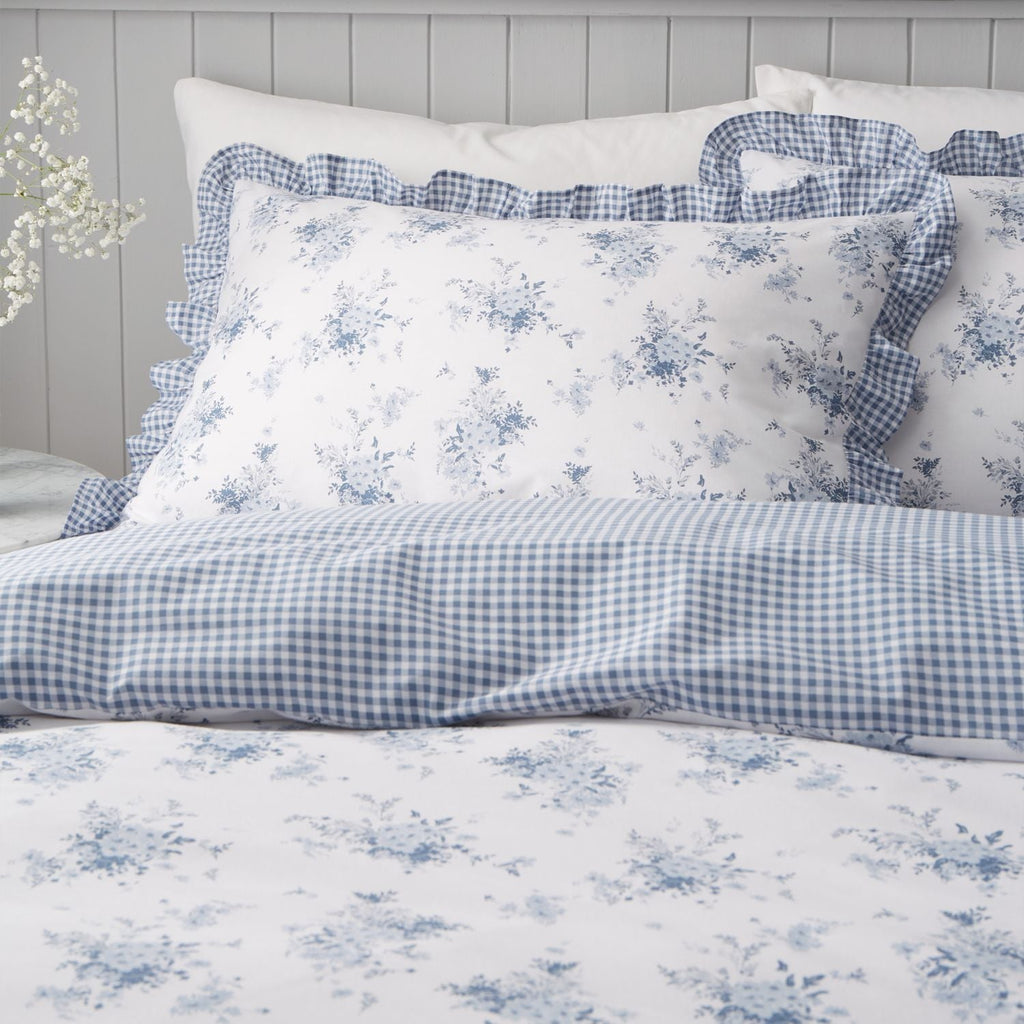 Catherine Lansfield Lucie Floral Frill Reversible Duvet Set