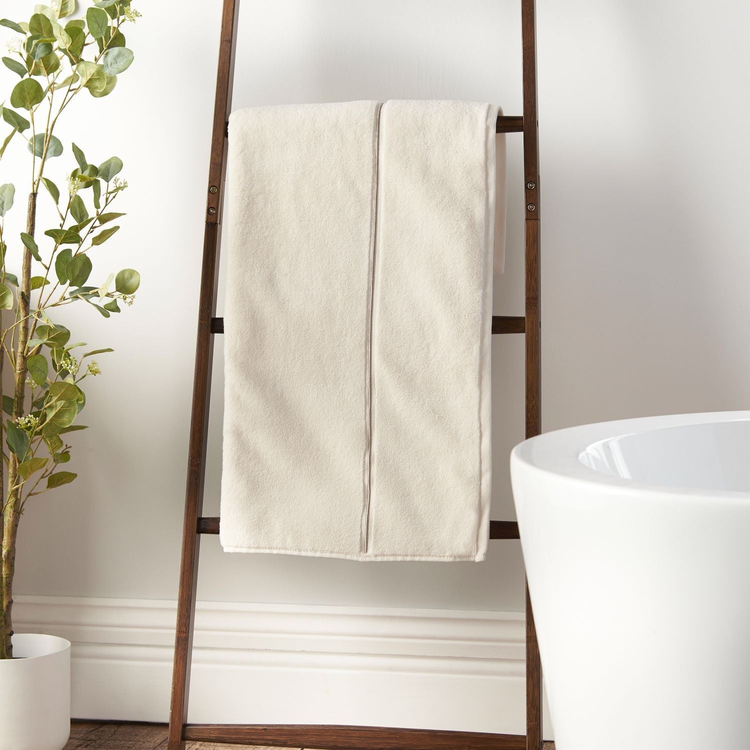 Bianca Zero Twist Satin Stitch Cream Cotton Towels