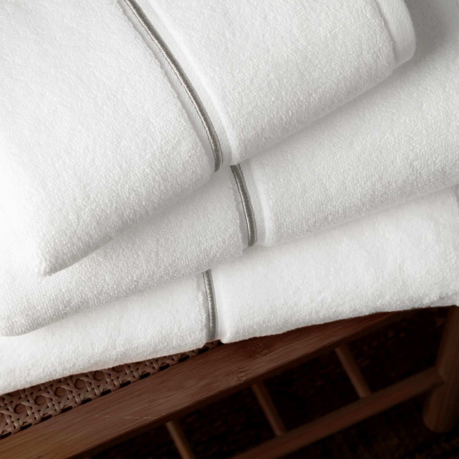 Bianca Zero Twist Satin Stitch White Cotton Towels