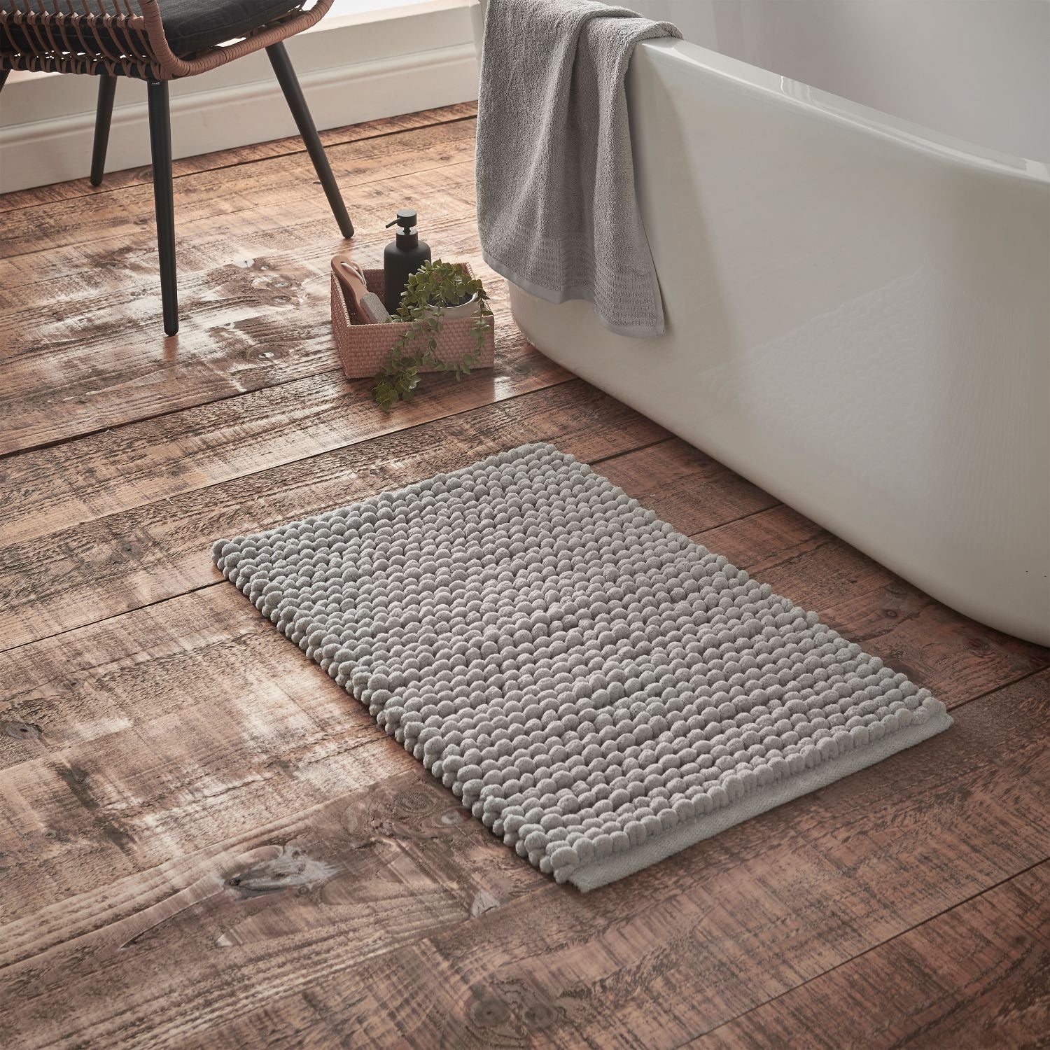 Bianca Aspen Grey Bobble Bath Mat