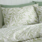 Catherine Lansfield Sorrel Leaf Green Reversible Duvet Set