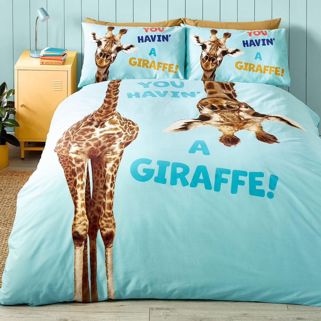 Catherine Lansfield Havin A Giraffe Reversible Duvet Set