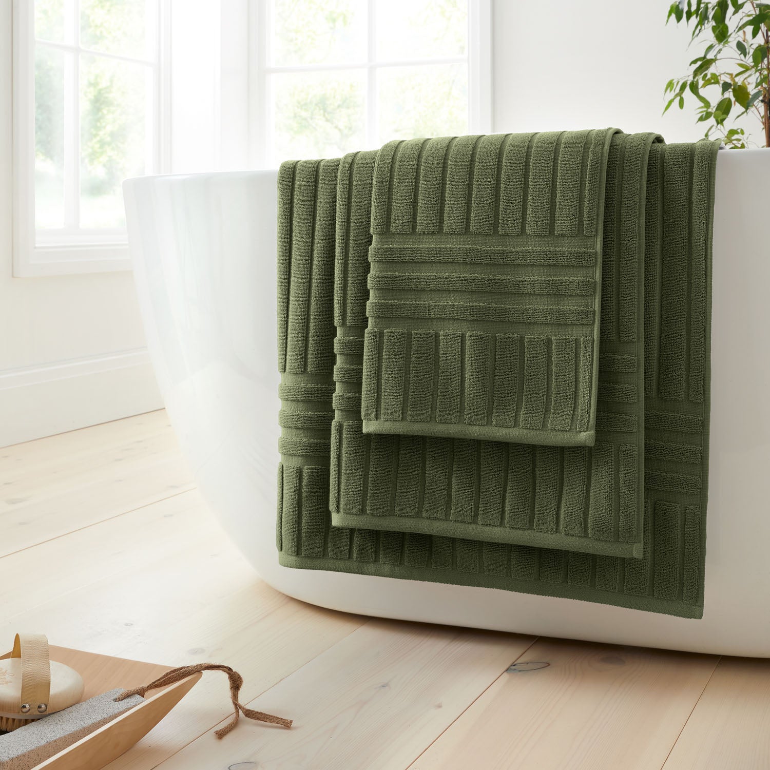 Bianca Hotel Cotton Olive Green Towels