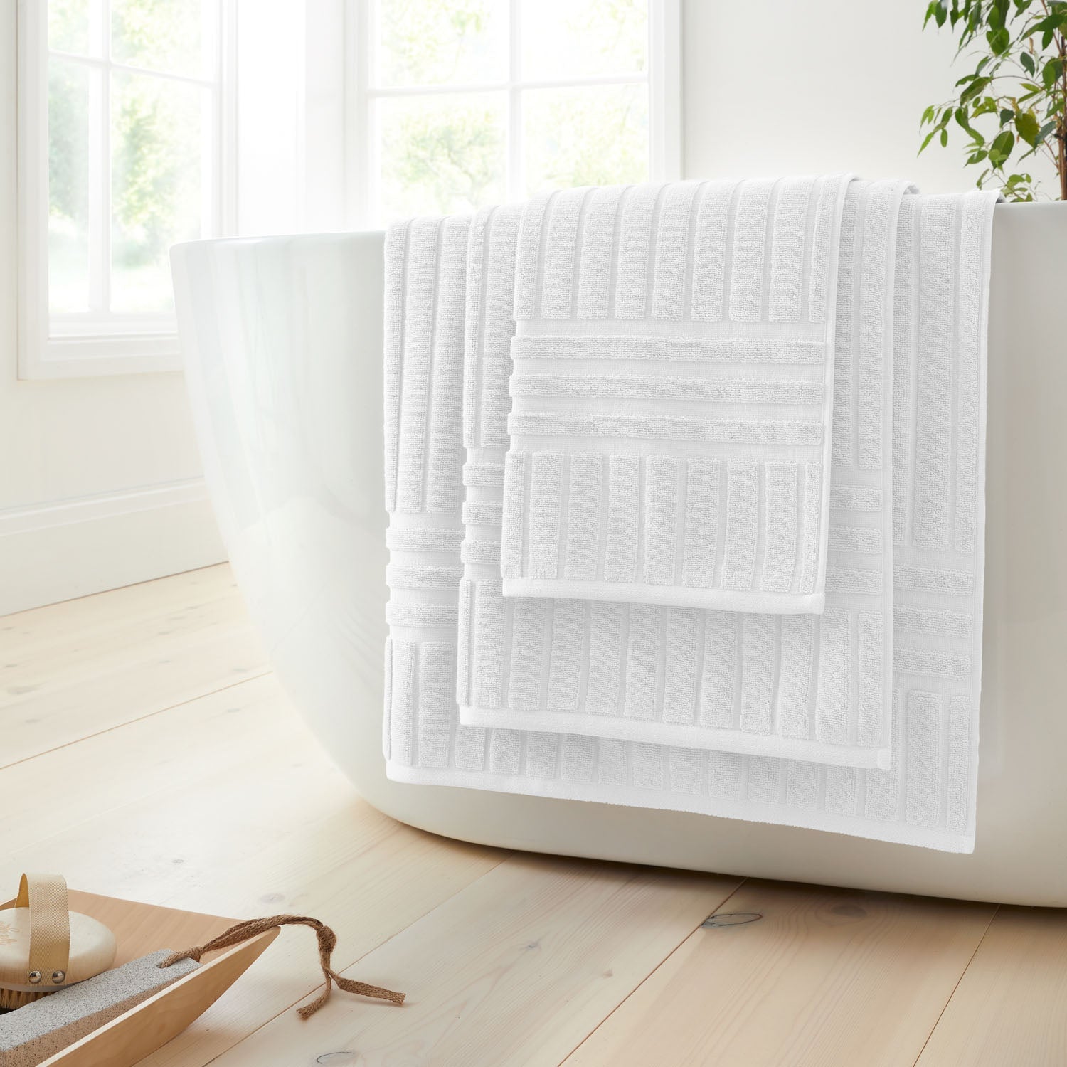 Bianca Hotel Cotton White Towels