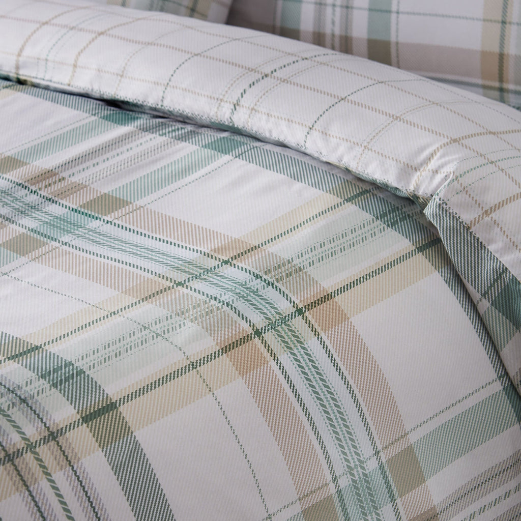 Catherine Lansfield Cartmel Check Soft Green Reversible Duvet Set