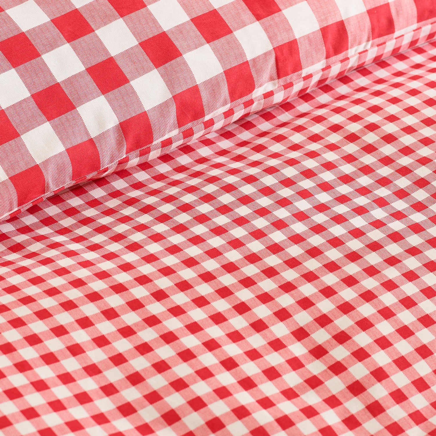 Catherine Lansfield Bamford Red Gingham Check Reversible Duvet Set