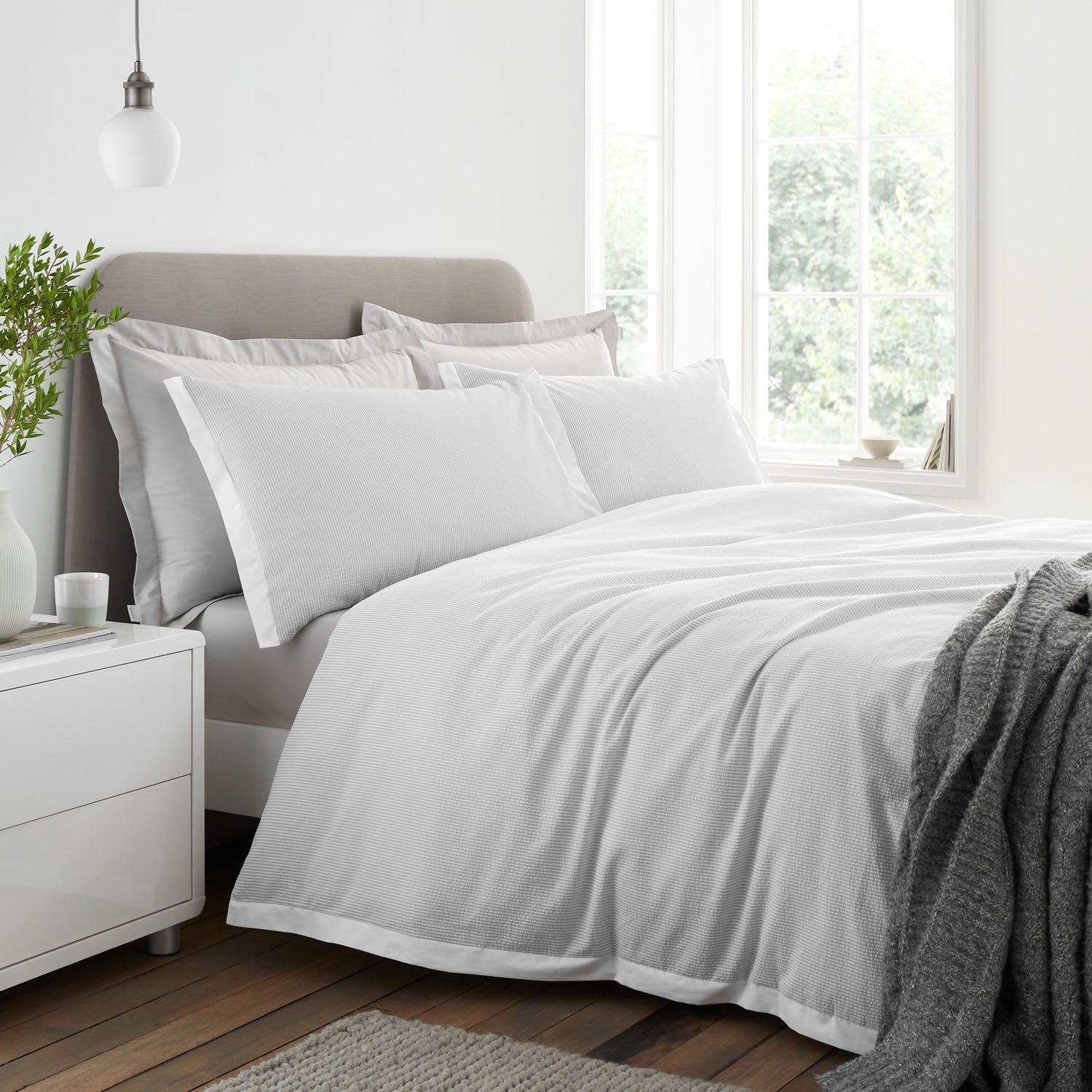 Bianca Seersucker Grey Woven Stripe 180TC Cotton Duvet Set