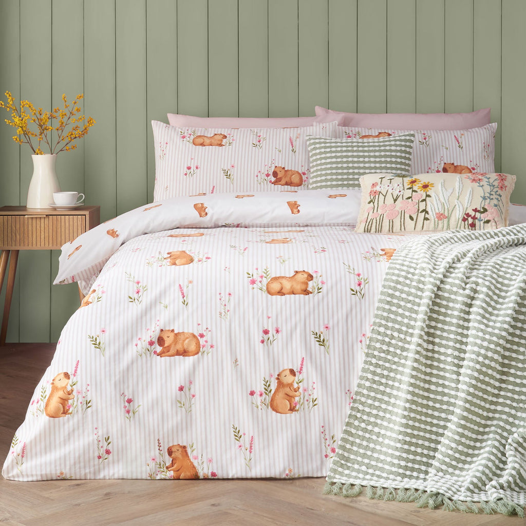Catherine Lansfield Happy Capybara Reversible Duvet Set