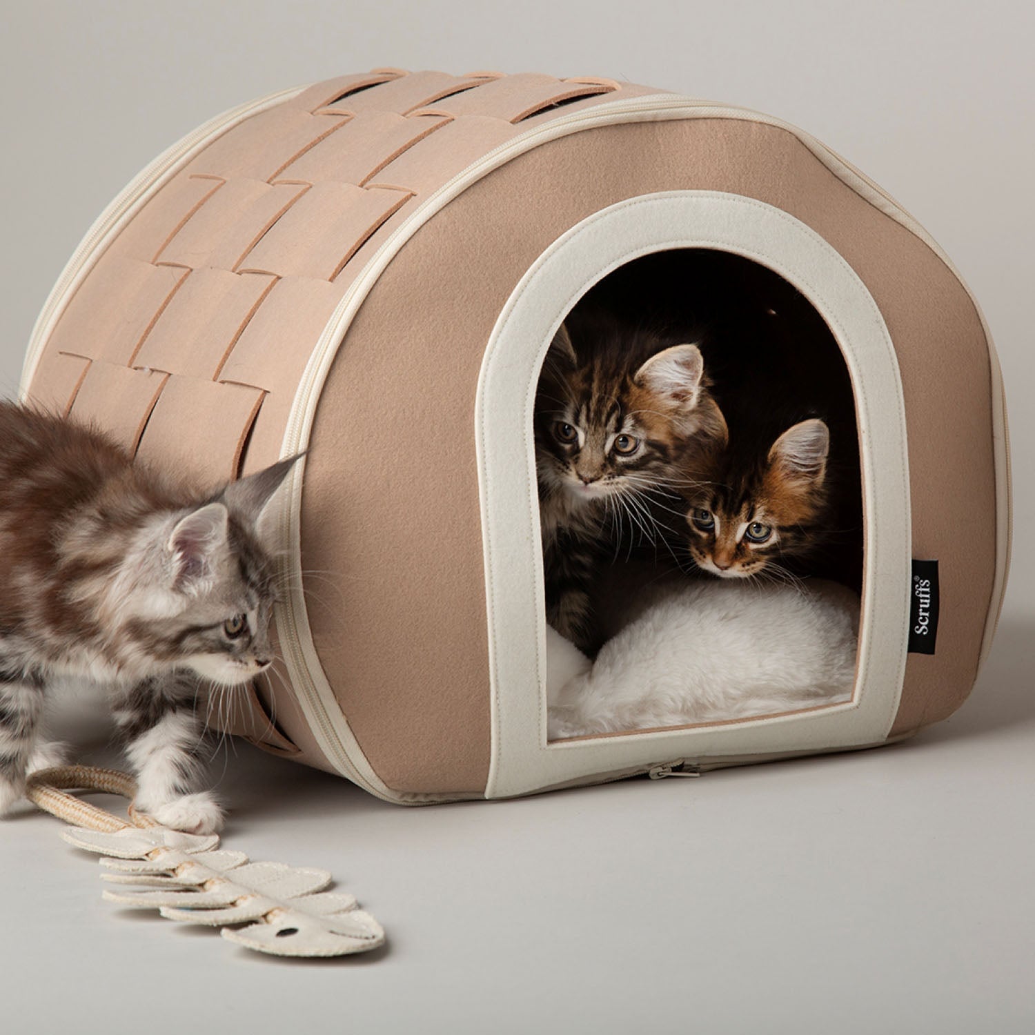 Scruffs Stockholm Tan Felt Cave Cat Bed