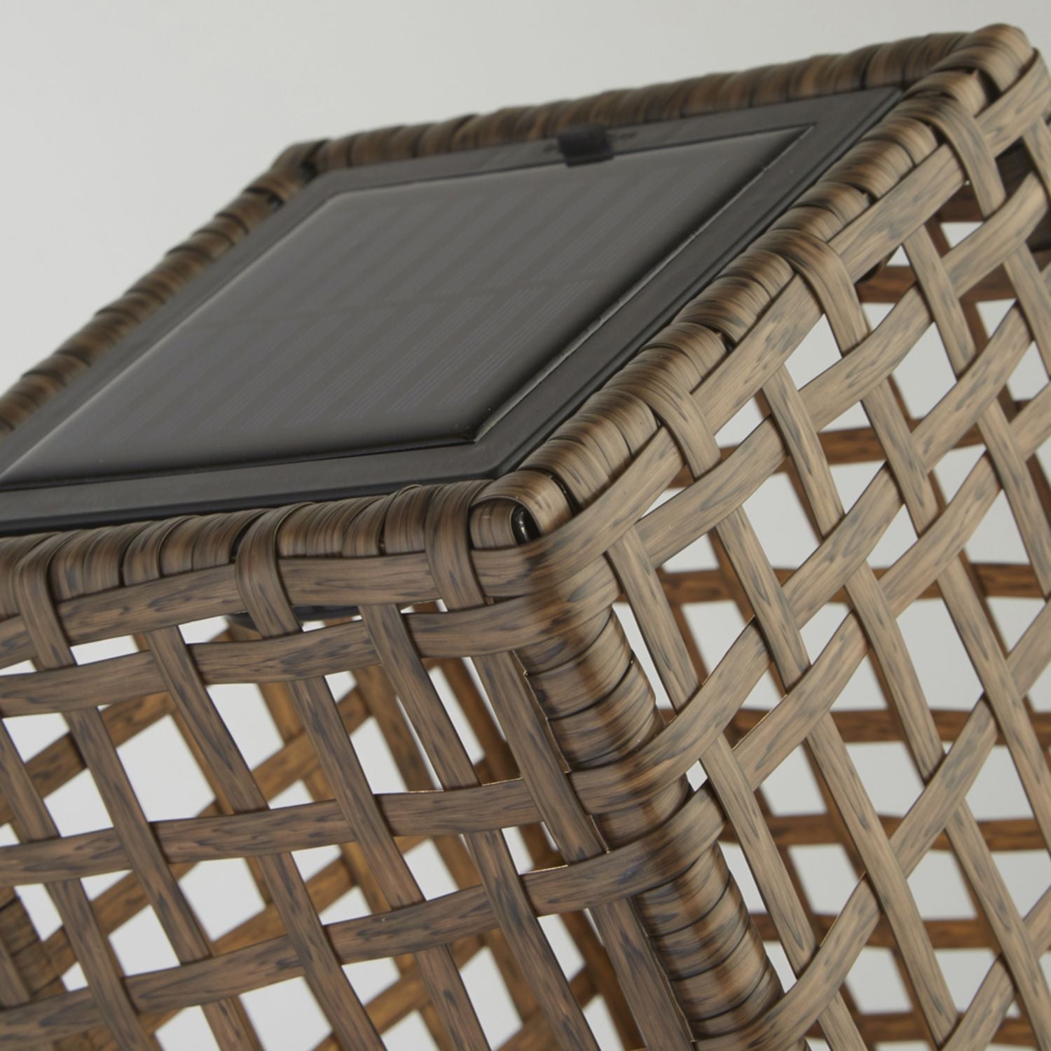 Outdoor Solar Rattan Light