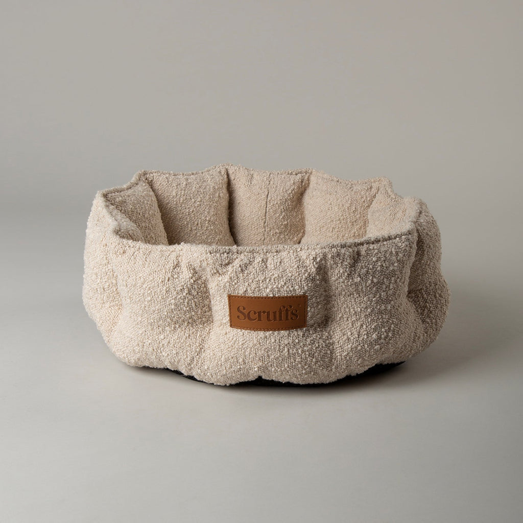 Scruffs Boucle Ivory Cat Bed
