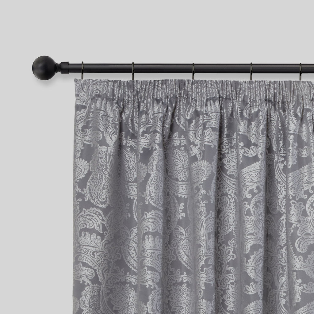 Matt Black Ball Extendable Curtain Pole with Rings