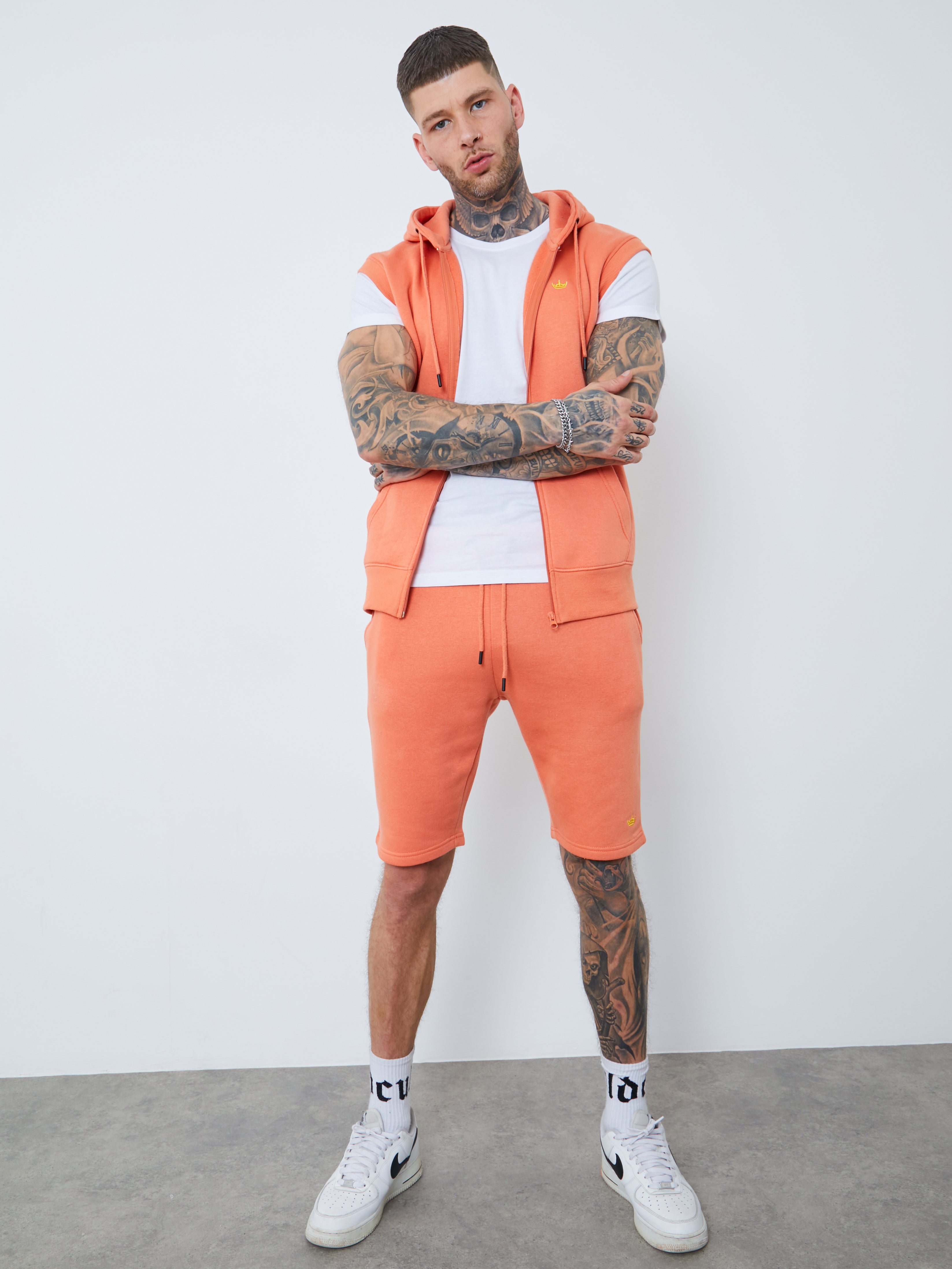 Crown Emb Shorts