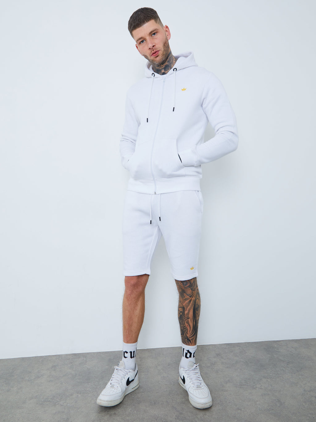 Crown Emb Shorts