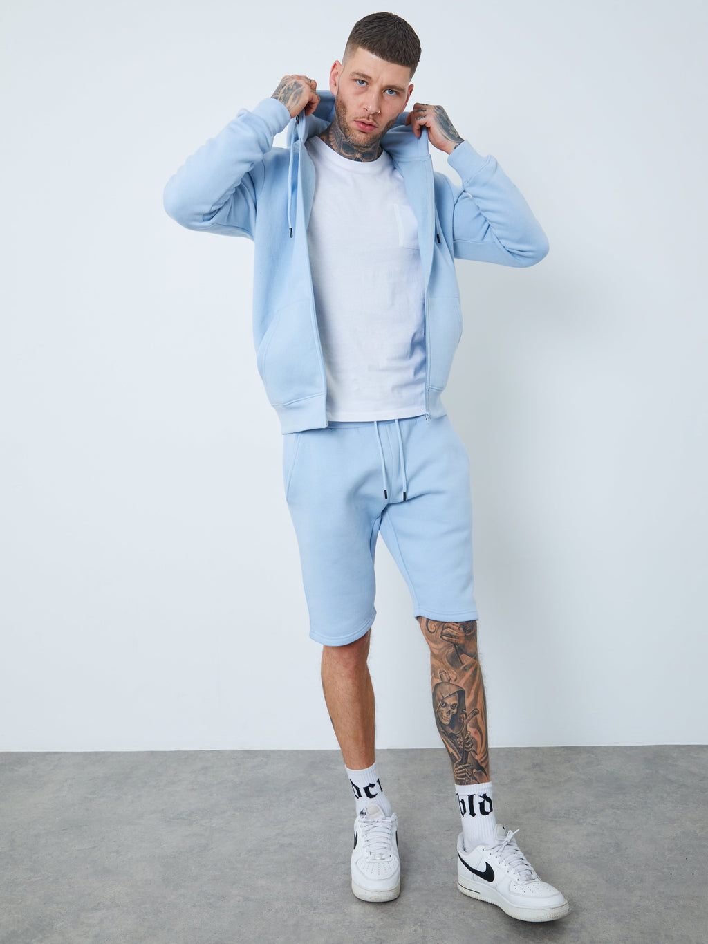 Crown Emb Shorts