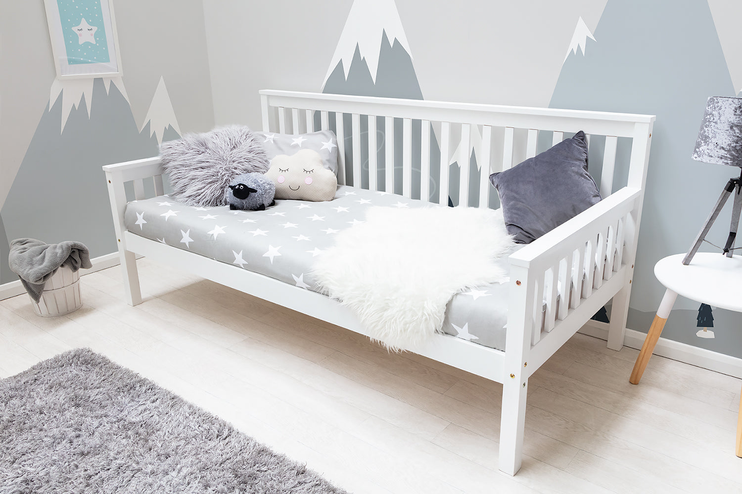 Blythe White Wooden Single Day Bed