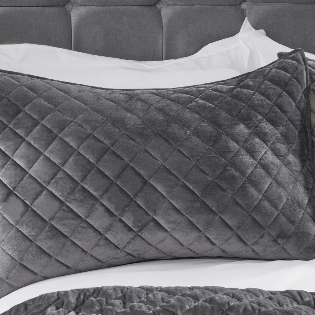 Regent Silver Quilted Soft Touch Velvet Bedspread Set