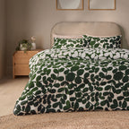 Silentnight Green Leaf Reversible Coverless 10.5 Tog Duvet Set