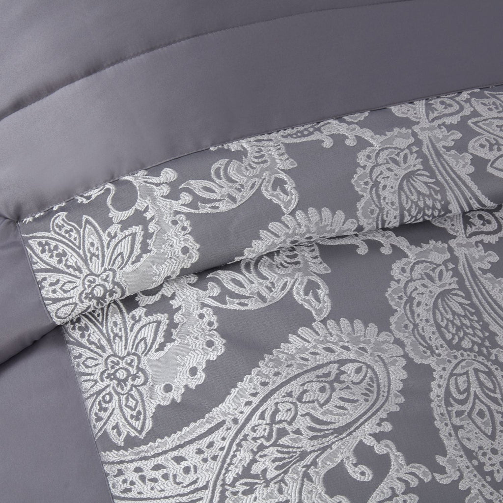 Duchess Silver Embellished Jacquard Quilted Bedspread Set