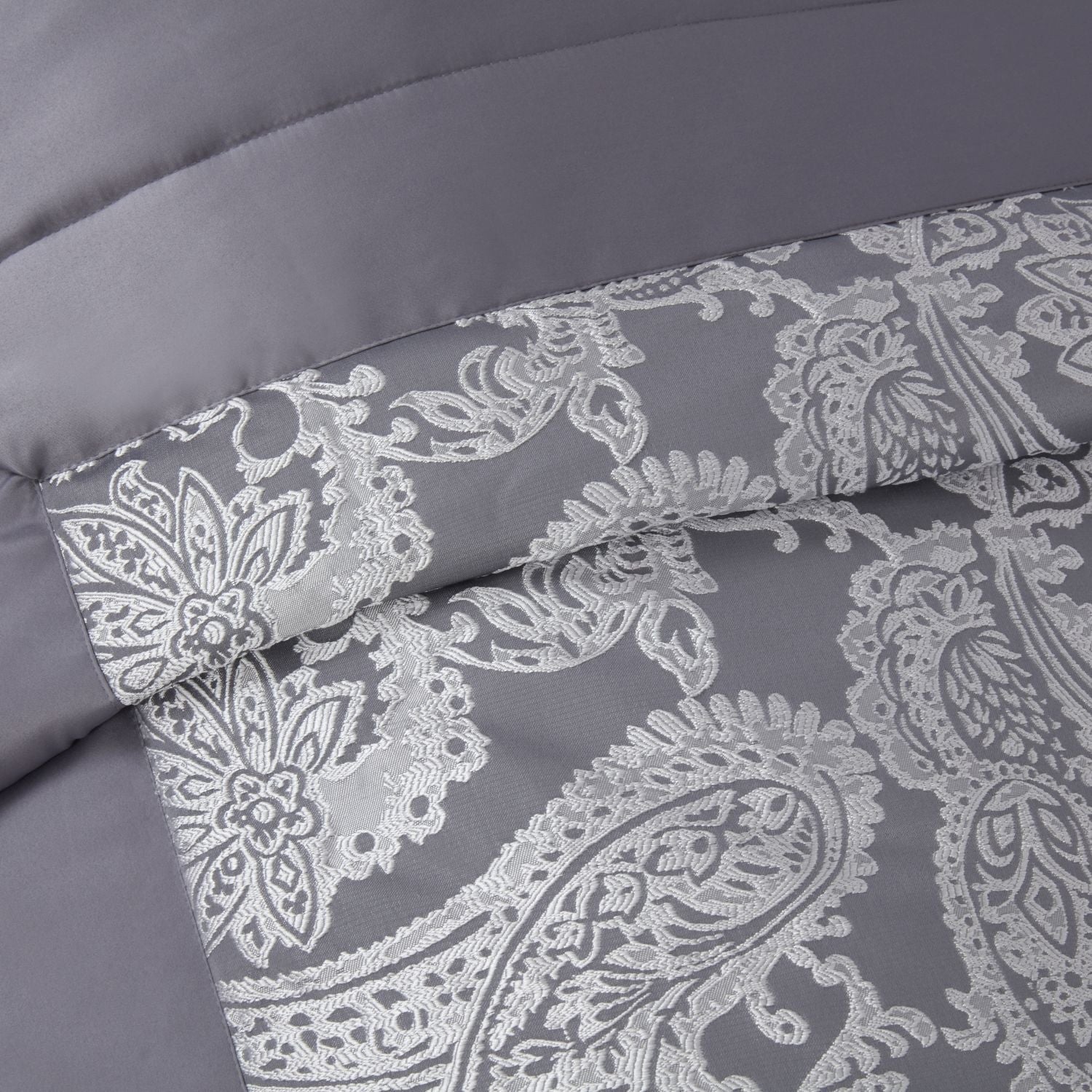Duchess Silver Embellished Jacquard Quilted Bedspread Set