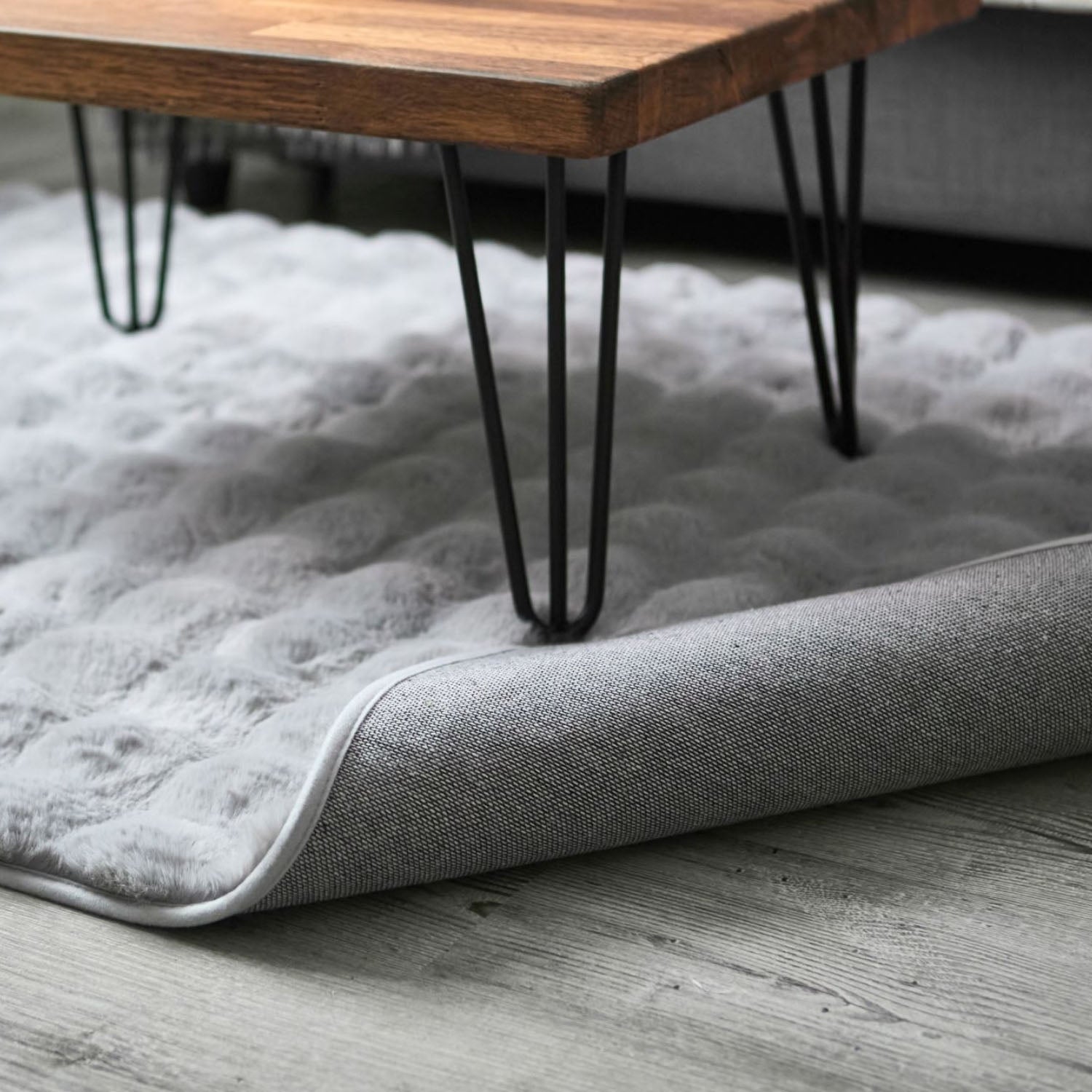 Deluxe Silver Grey Faux Rabbit Fur Room Rug