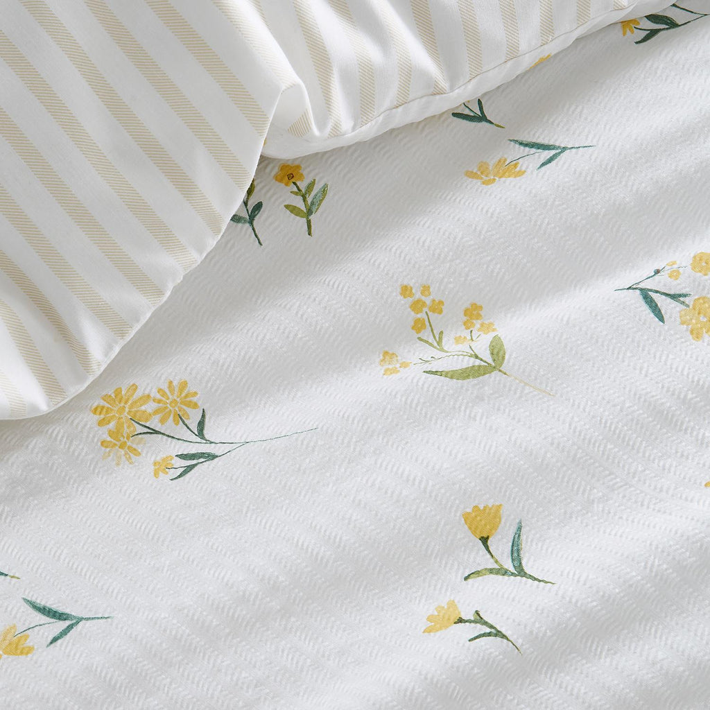 Ditsy Floral Yellow Reversible Seersucker Duvet Set