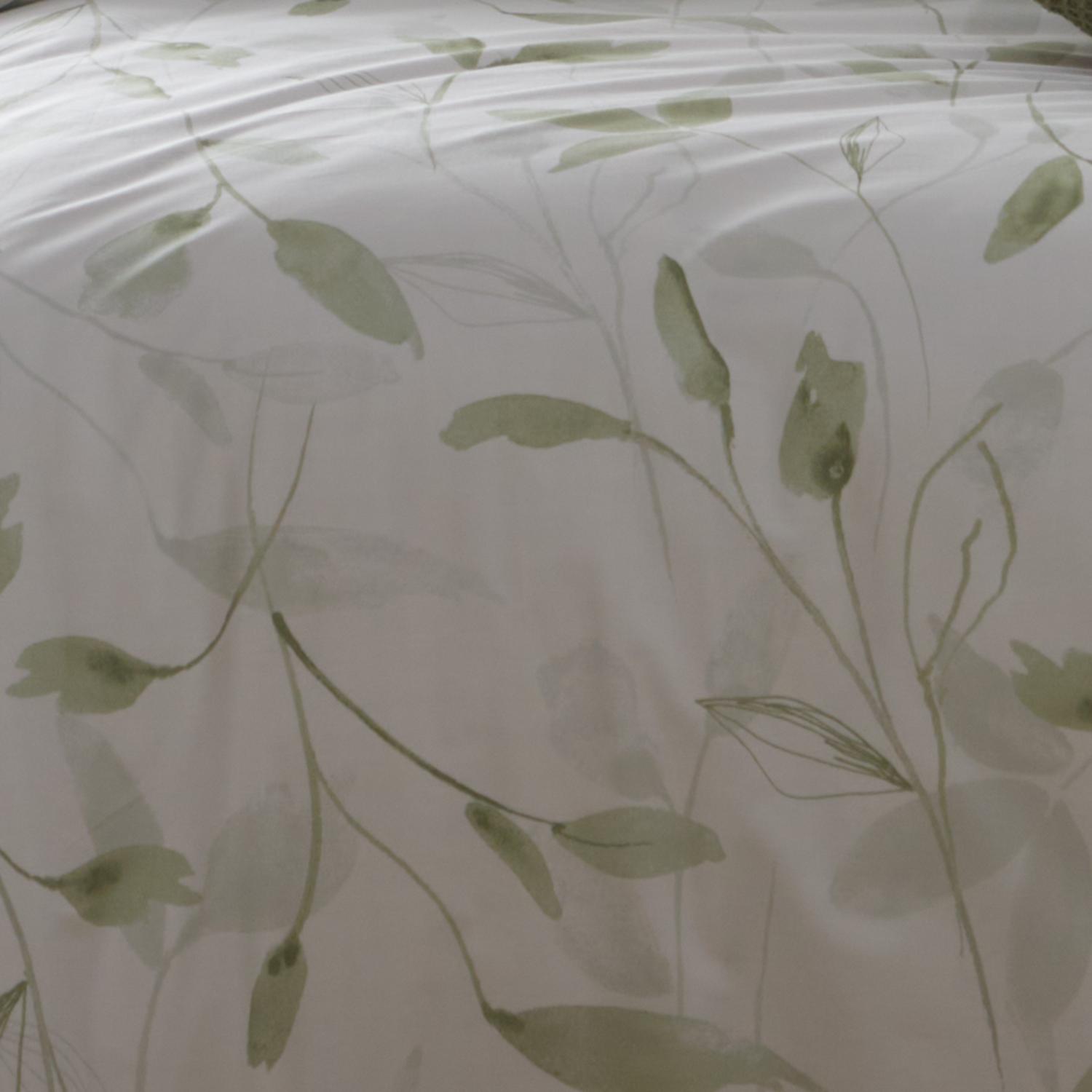 Eliza Green Leaf Reversible Duvet Set
