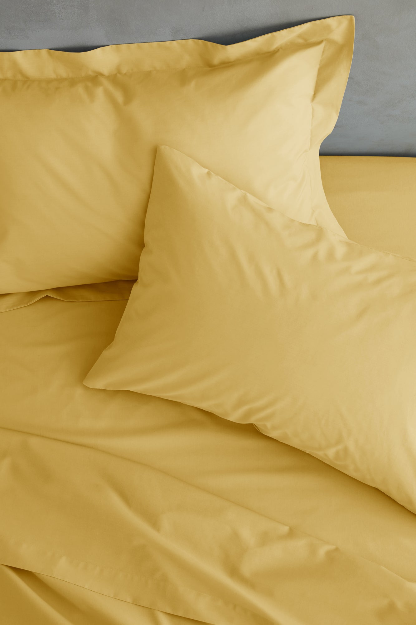 Catherine Lansfield Yellow Easy Iron Percale Extra Deep (35cm) Fitted Sheet