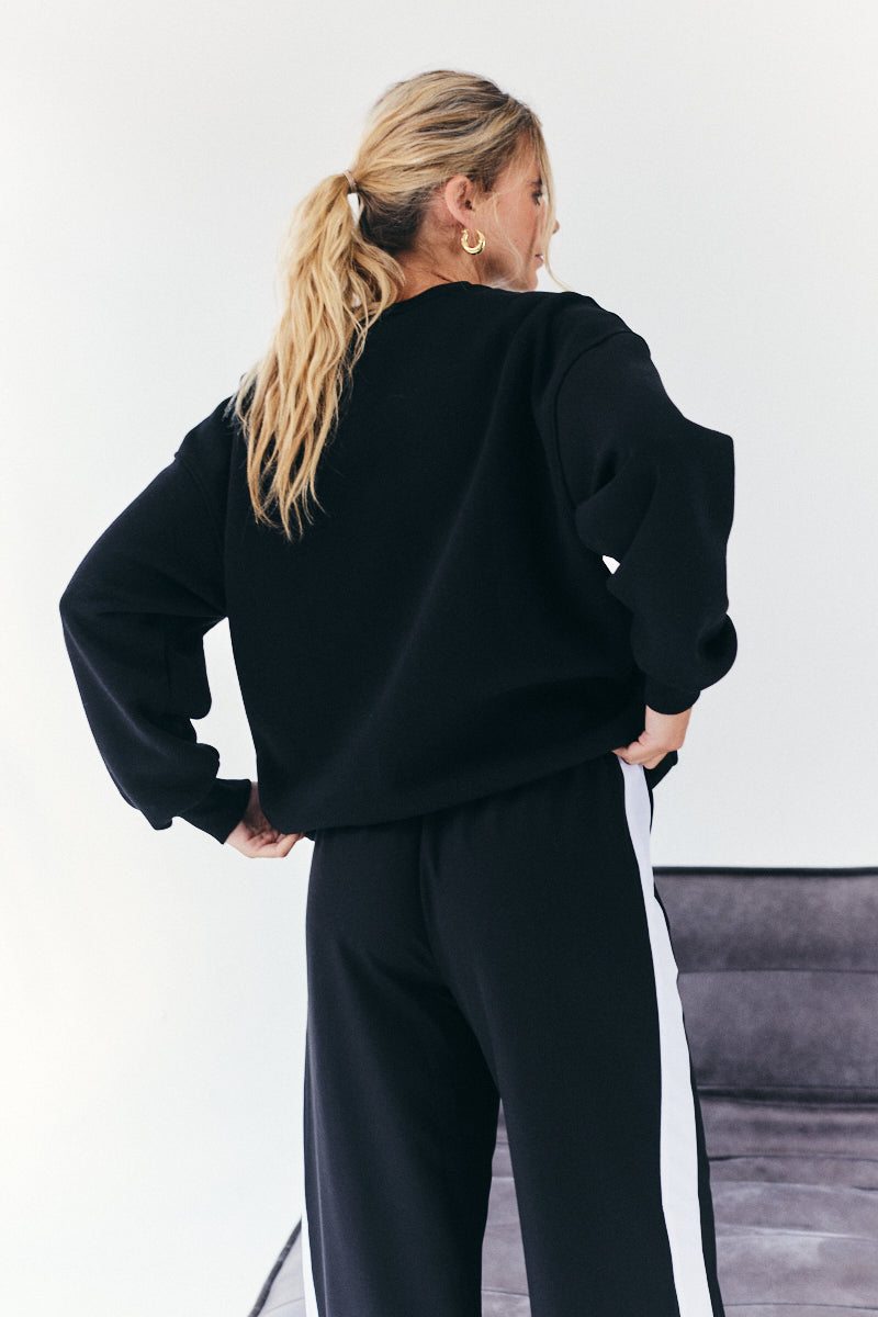 Fits Tonal Embroidered Sweatshirt