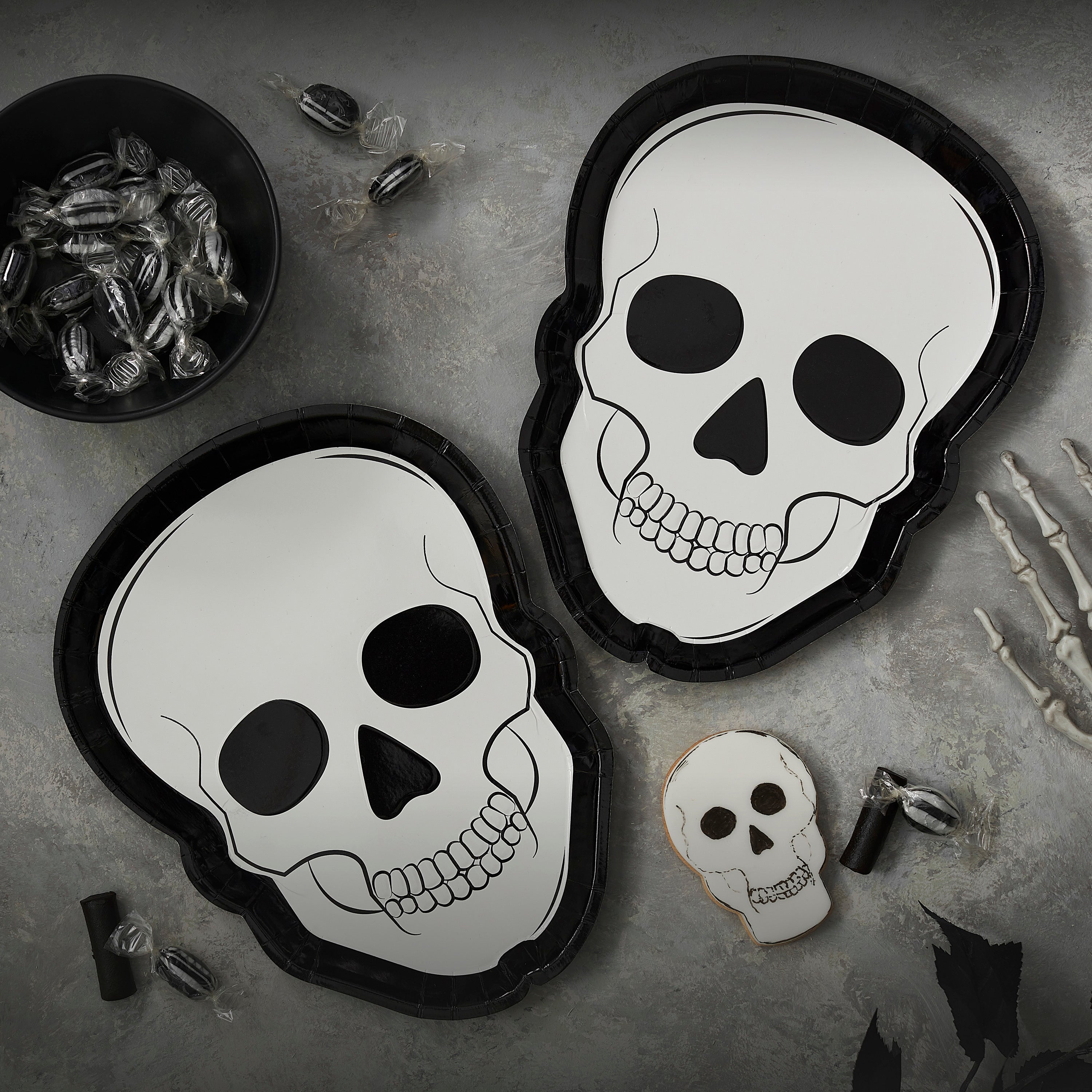 Skull Shaped Paper Halloween Plates