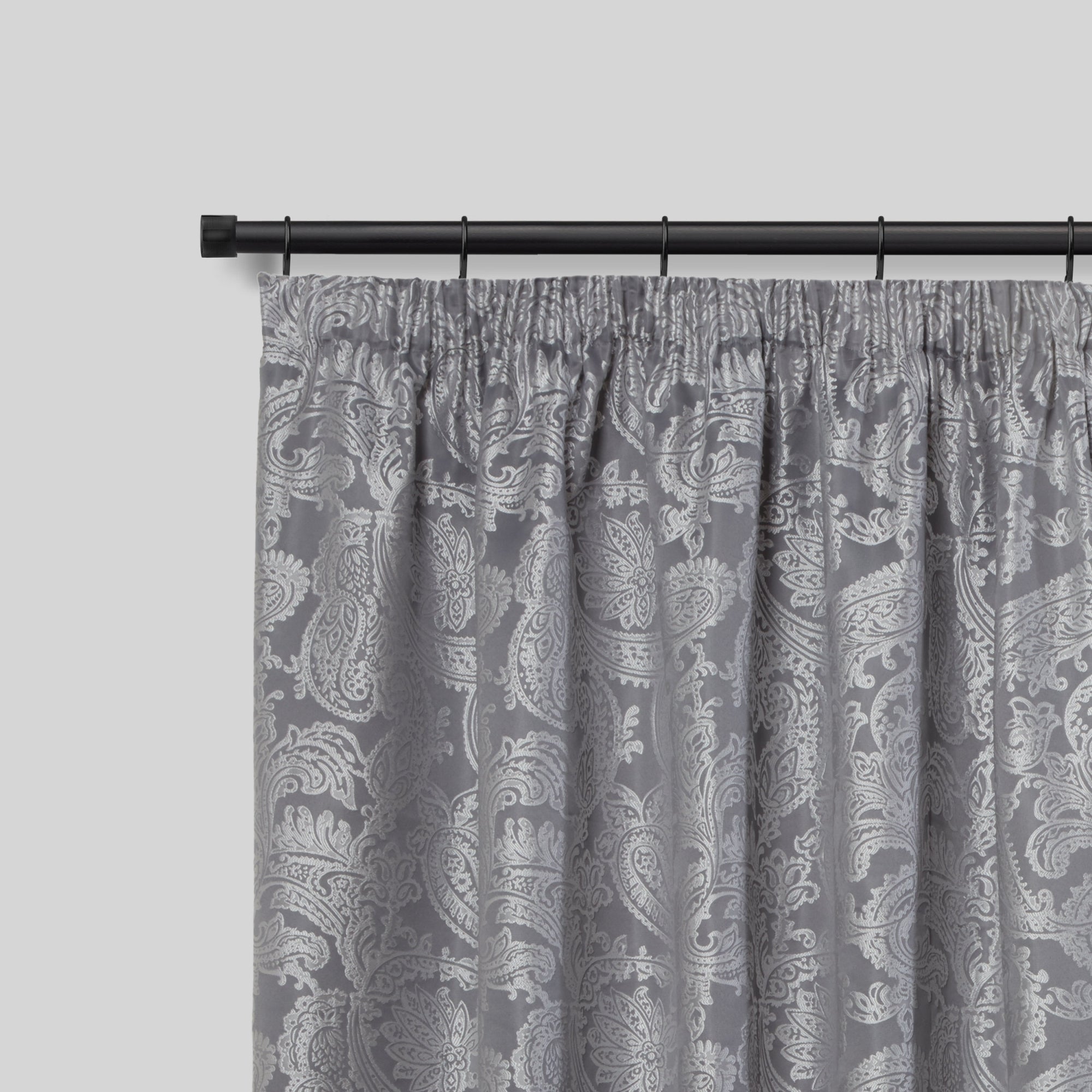 Matt Black Full Stop Extendable Curtain Pole with Rings