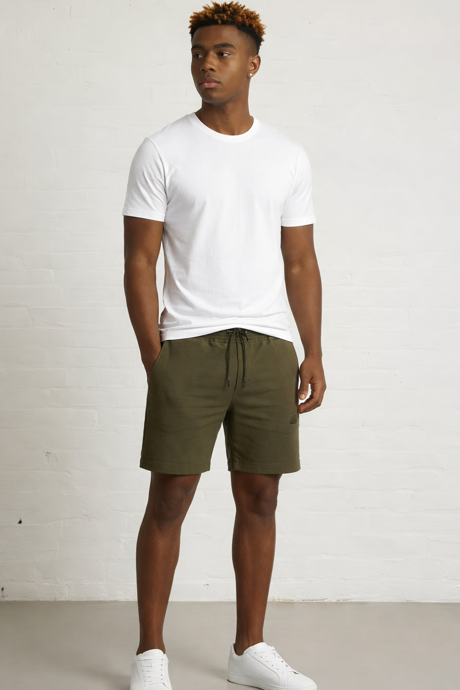 Crown Emb Shorts