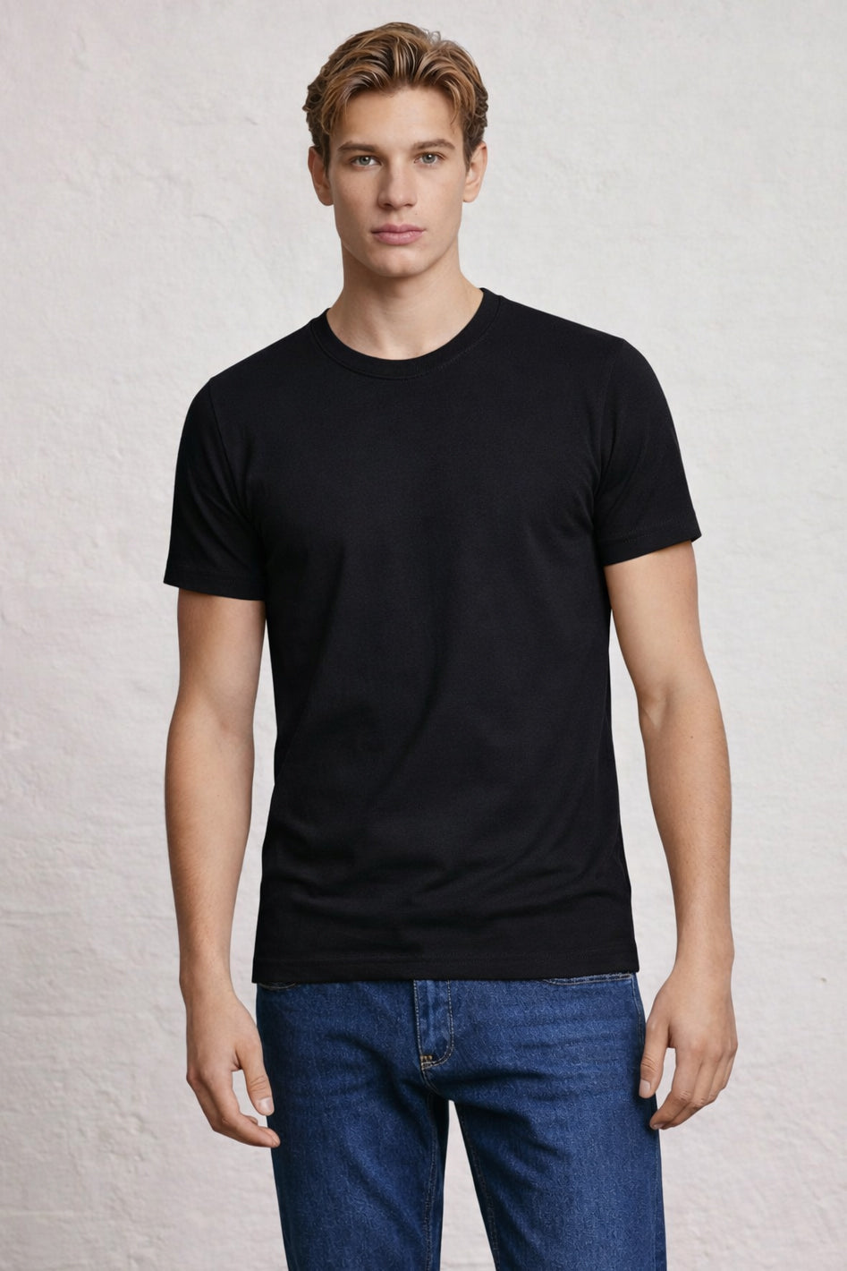 Crew Neck Pocket Roll T-Shirt
