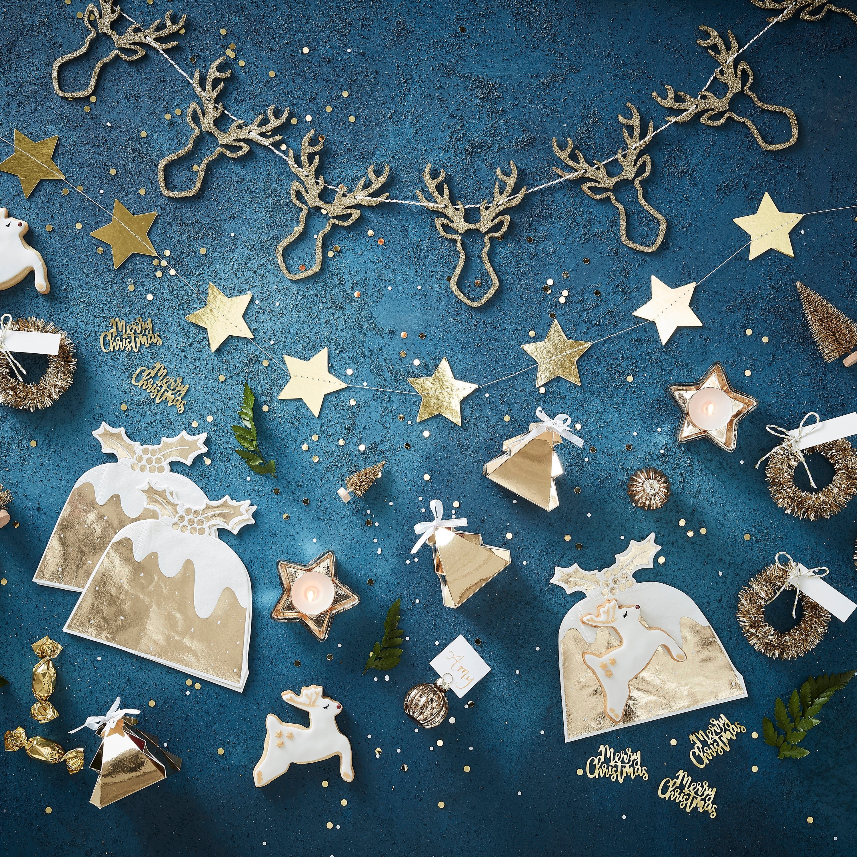 Gold Foiled Sip Sip Hooray Bunting - Gold Christmas- 5 Inner Pack
