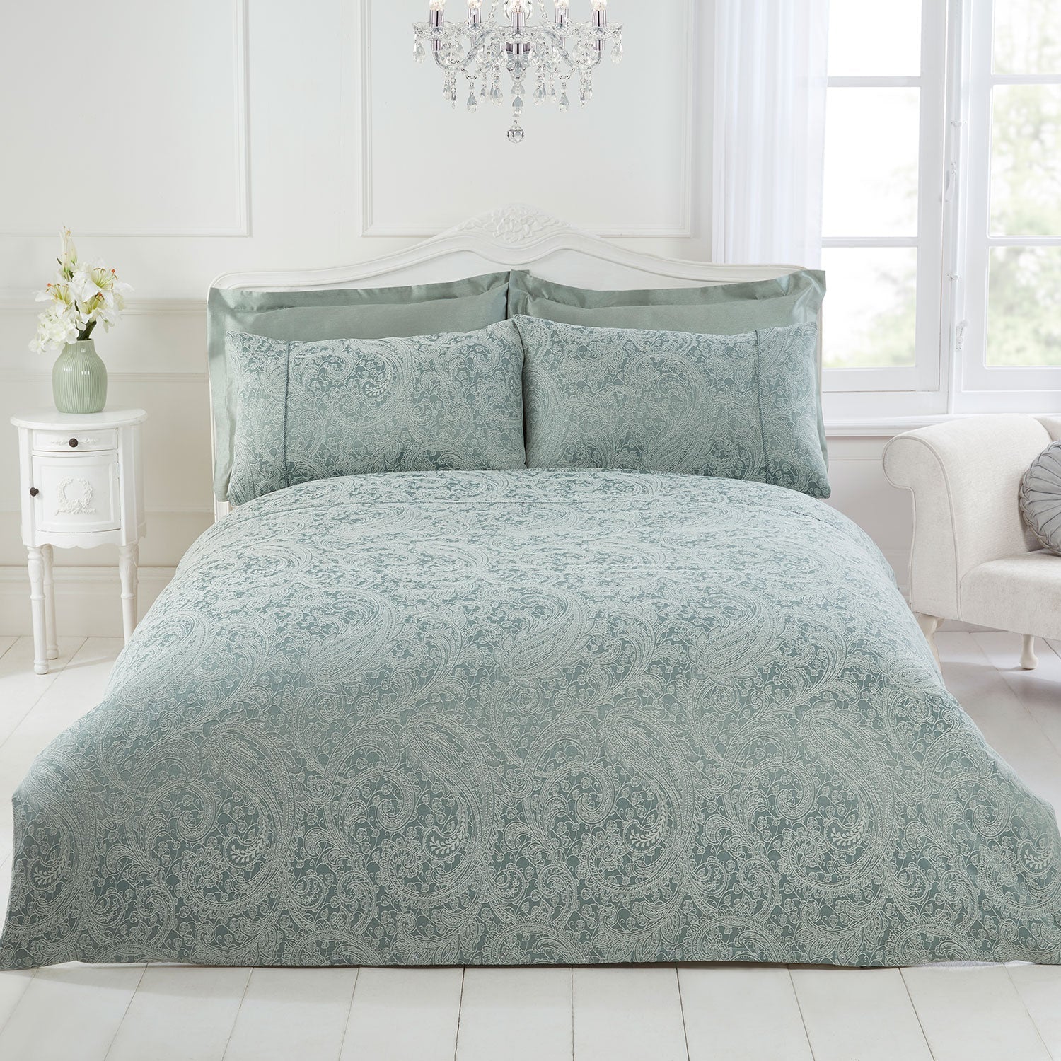 Paisley Soft Green Faux Silk Oxford Pillowcases (Pair)