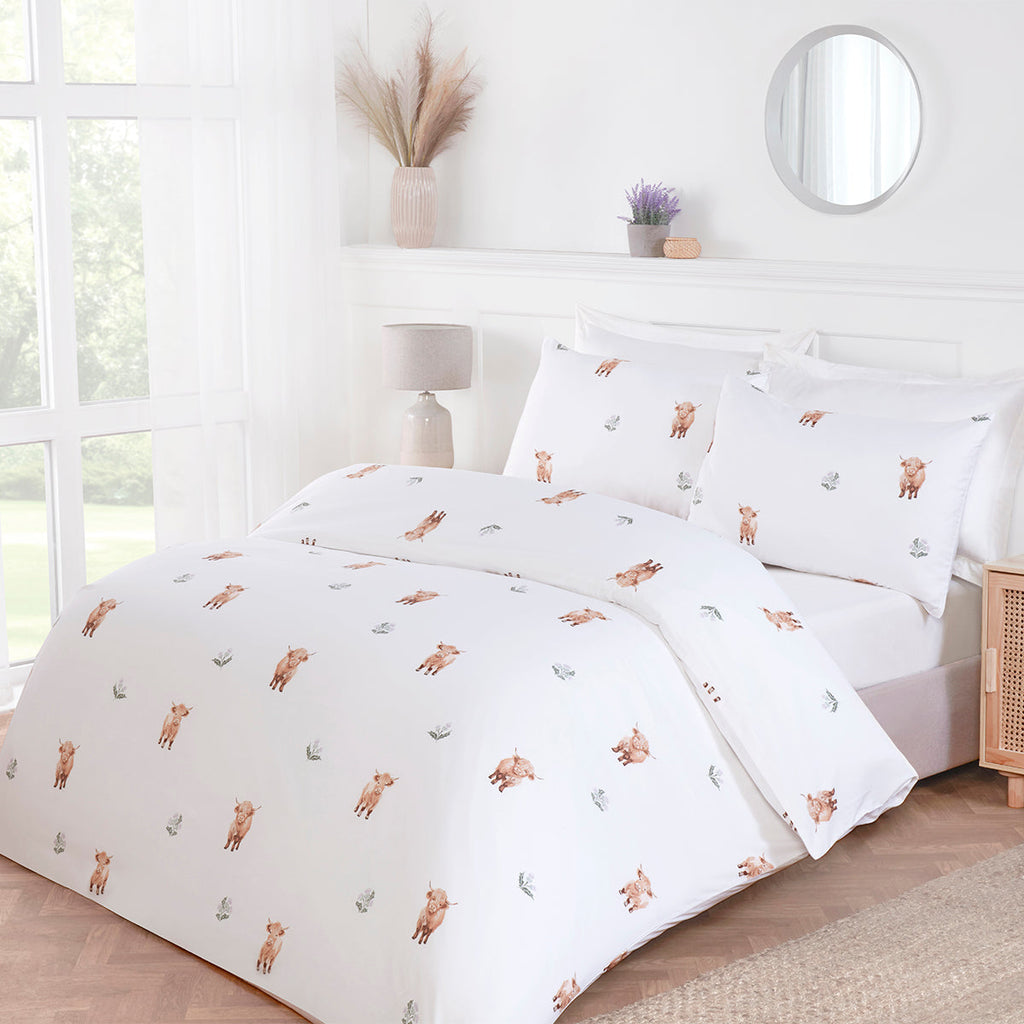 Hattie Highland Cow Duvet Set