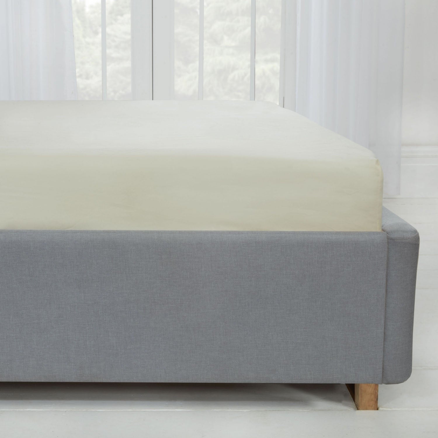 Lyla Cream Fitted Sheet